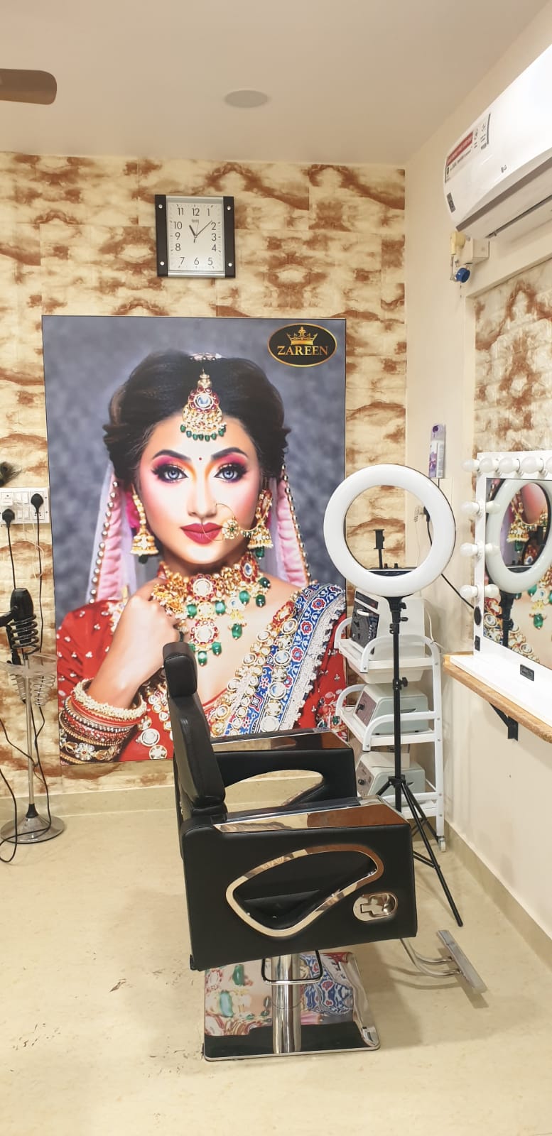 Zareen Beauty Parlour - Gallery 8