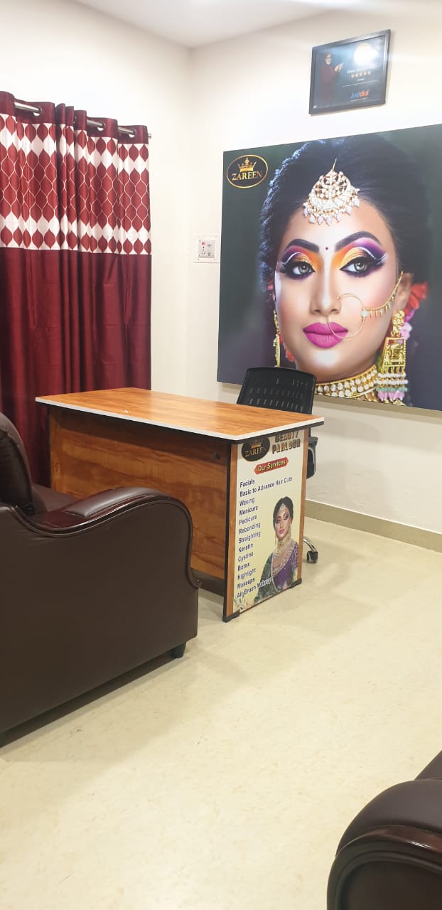 Zareen Beauty Parlour - Gallery 1